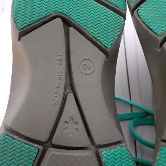 Dansko Elise Suede Sneakers Gray Size 40/Size 9.5-10 - Picture 10 of 16